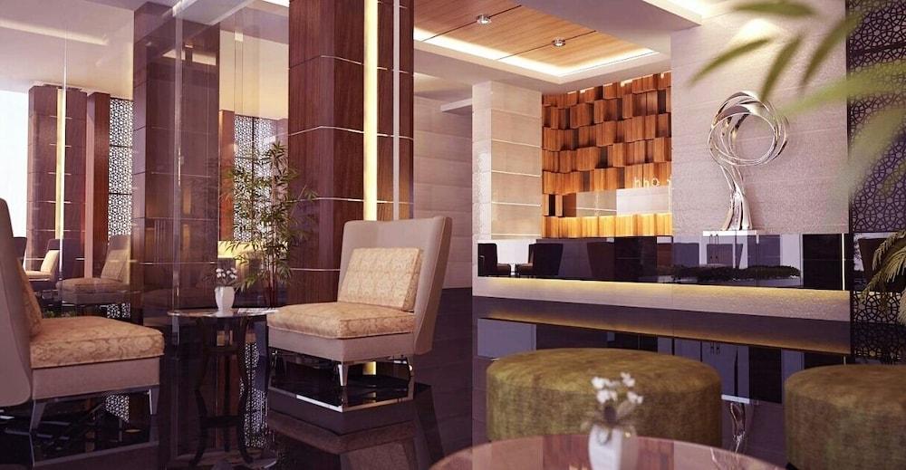 Demelia Hotel Makassar Extérieur photo