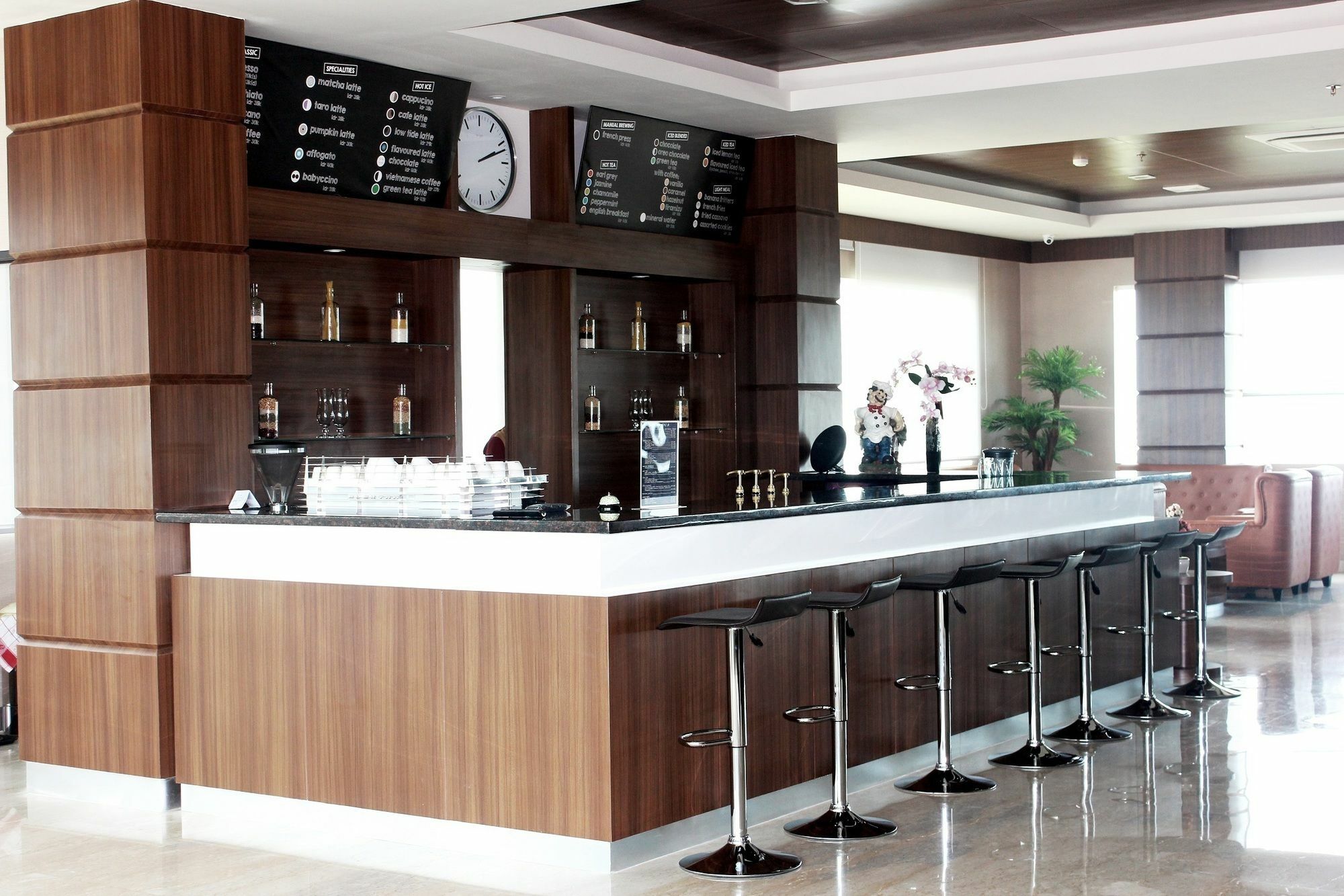Demelia Hotel Makassar Extérieur photo
